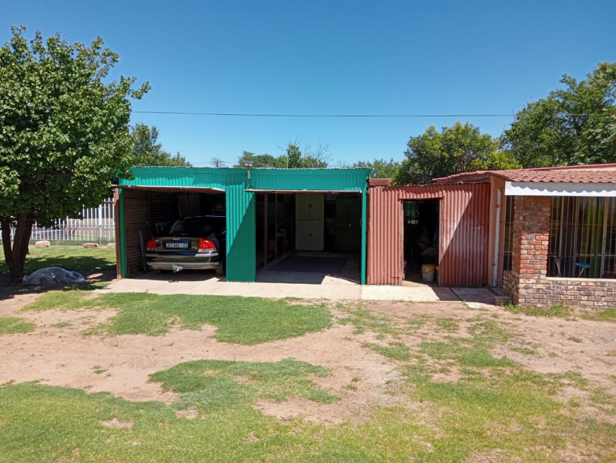 2 Bedroom Property for Sale in Reddersburg Free State